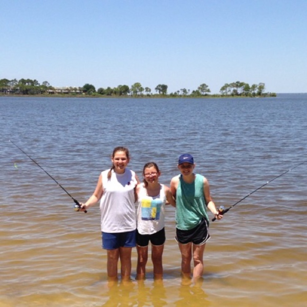 Meet your Posher, Lela